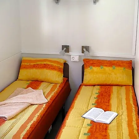 Hotel Victoria Mobilehome Camping Jezera Lovisca Vodice