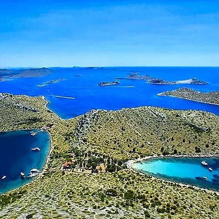 Victoria Mobilehome Camping Jezera Lovisca 3* Vodice