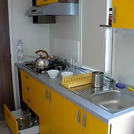 Victoria Mobilehome Jezera Lovisca 3* Vodice